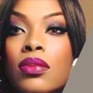 Meet your Posher, Cassandra